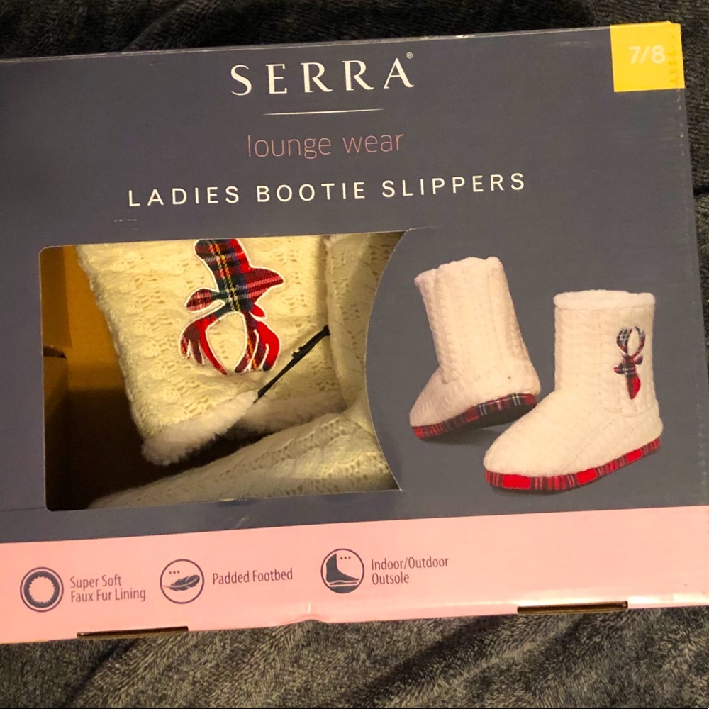 Slippers - Picture 2 of 2